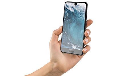 全面屏技術(shù)開啟手機設(shè)計新紀元 夏普29.0引領(lǐng)行業(yè)創(chuàng)新